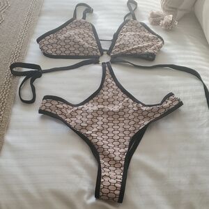 Source Unknown Beige and Black One-Piece Swimsuit with Circular Pattern